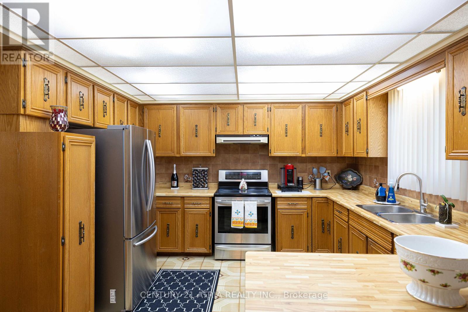 33 MORBANK DRIVE - 10