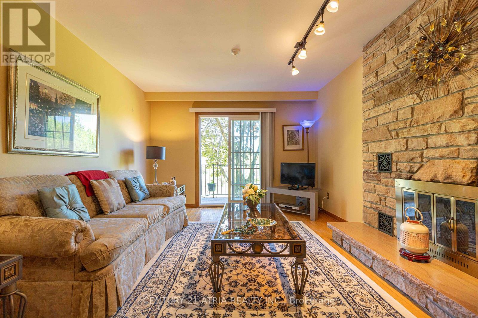 33 MORBANK DRIVE - 12