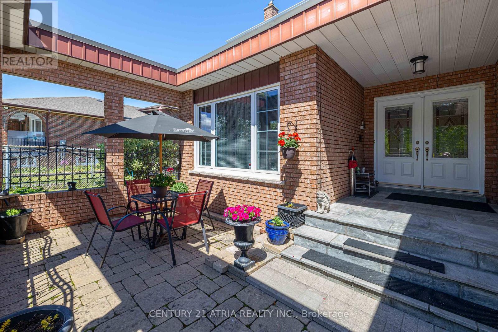 33 MORBANK DRIVE - 3