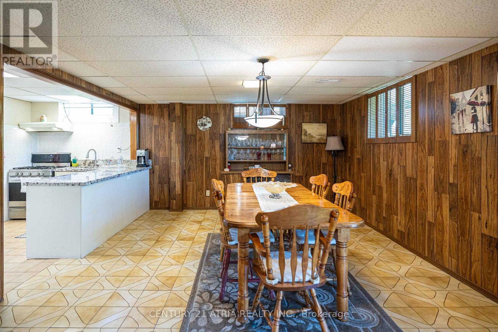 33 MORBANK DRIVE - 32