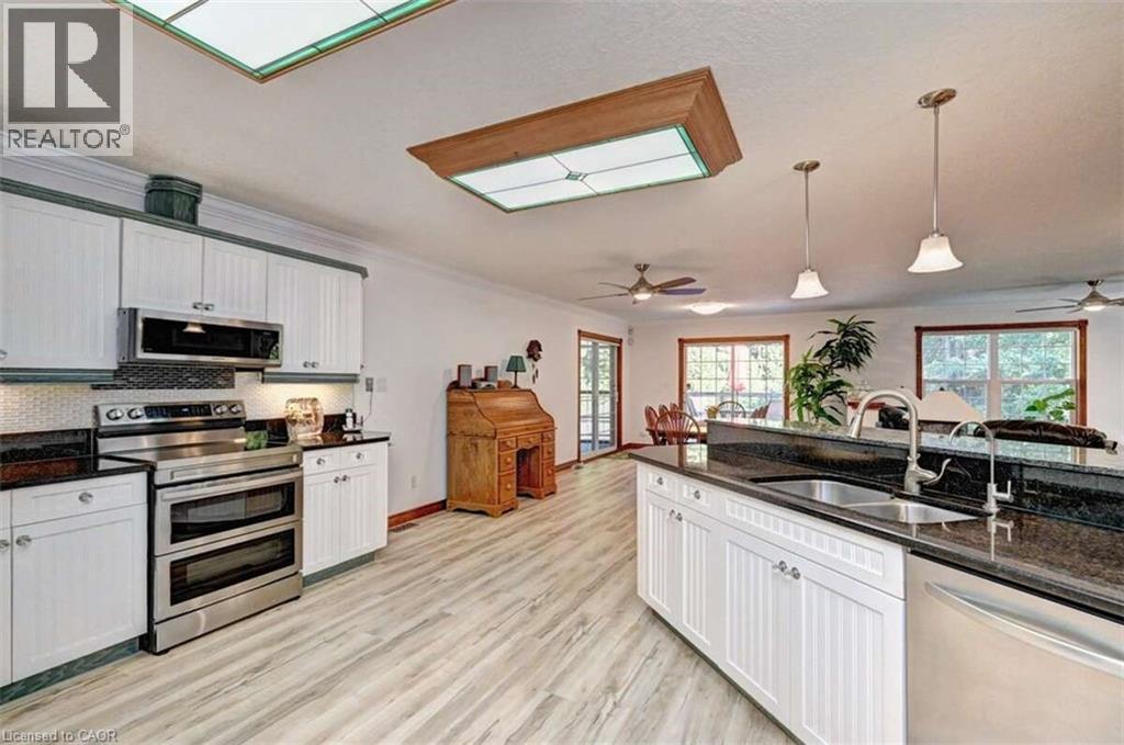 527 RIVER Road - 32
