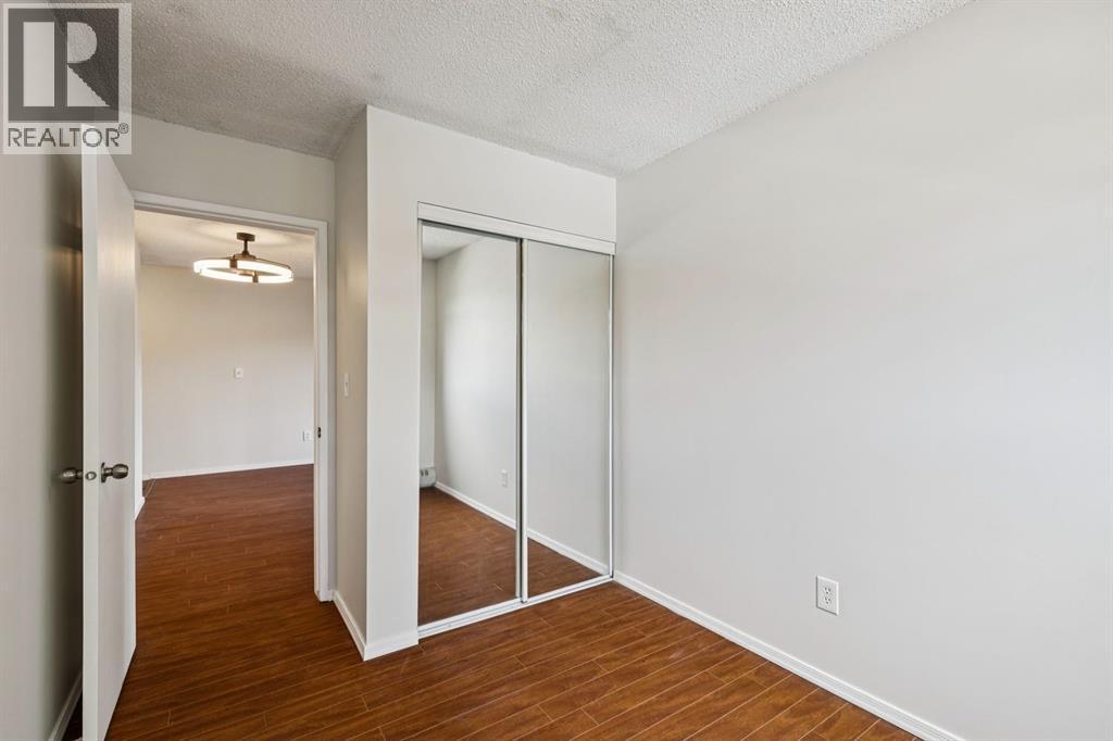 #301 2508 17 Street SW - 10