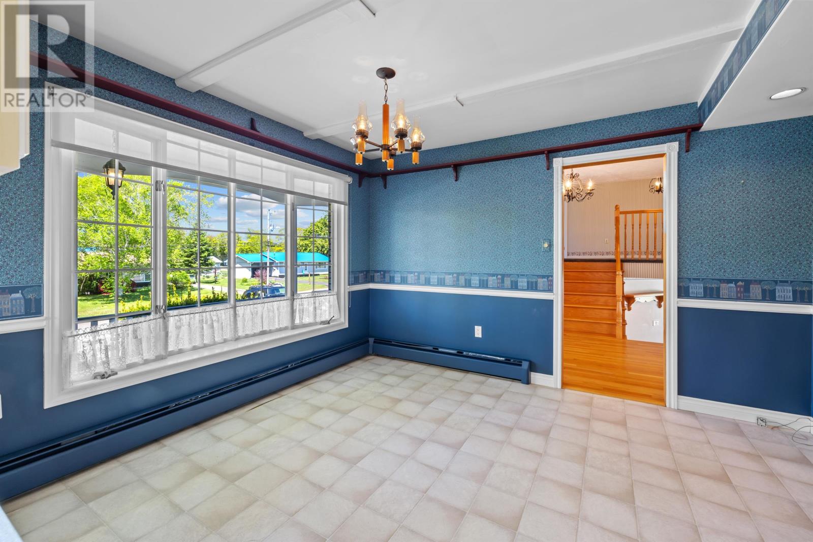 16 Montgomery Drive - 12