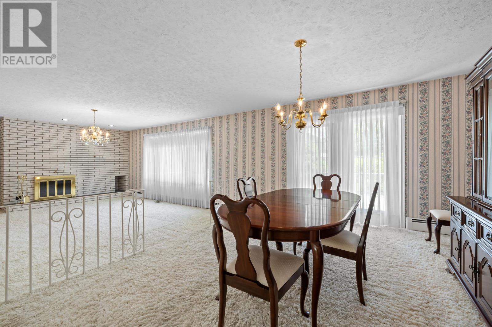16 Montgomery Drive - 13