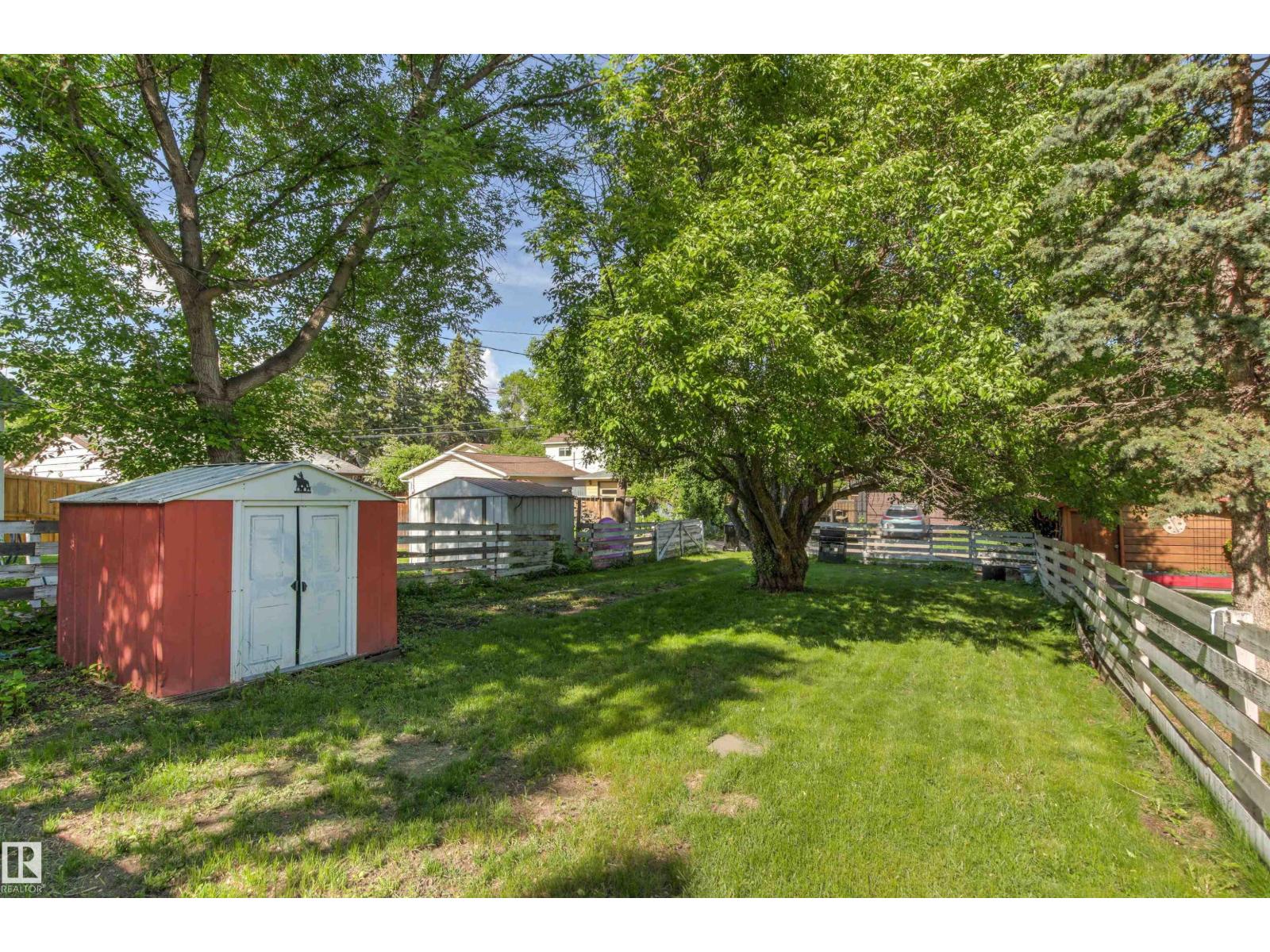 11417 65 ST NW - photo 5
