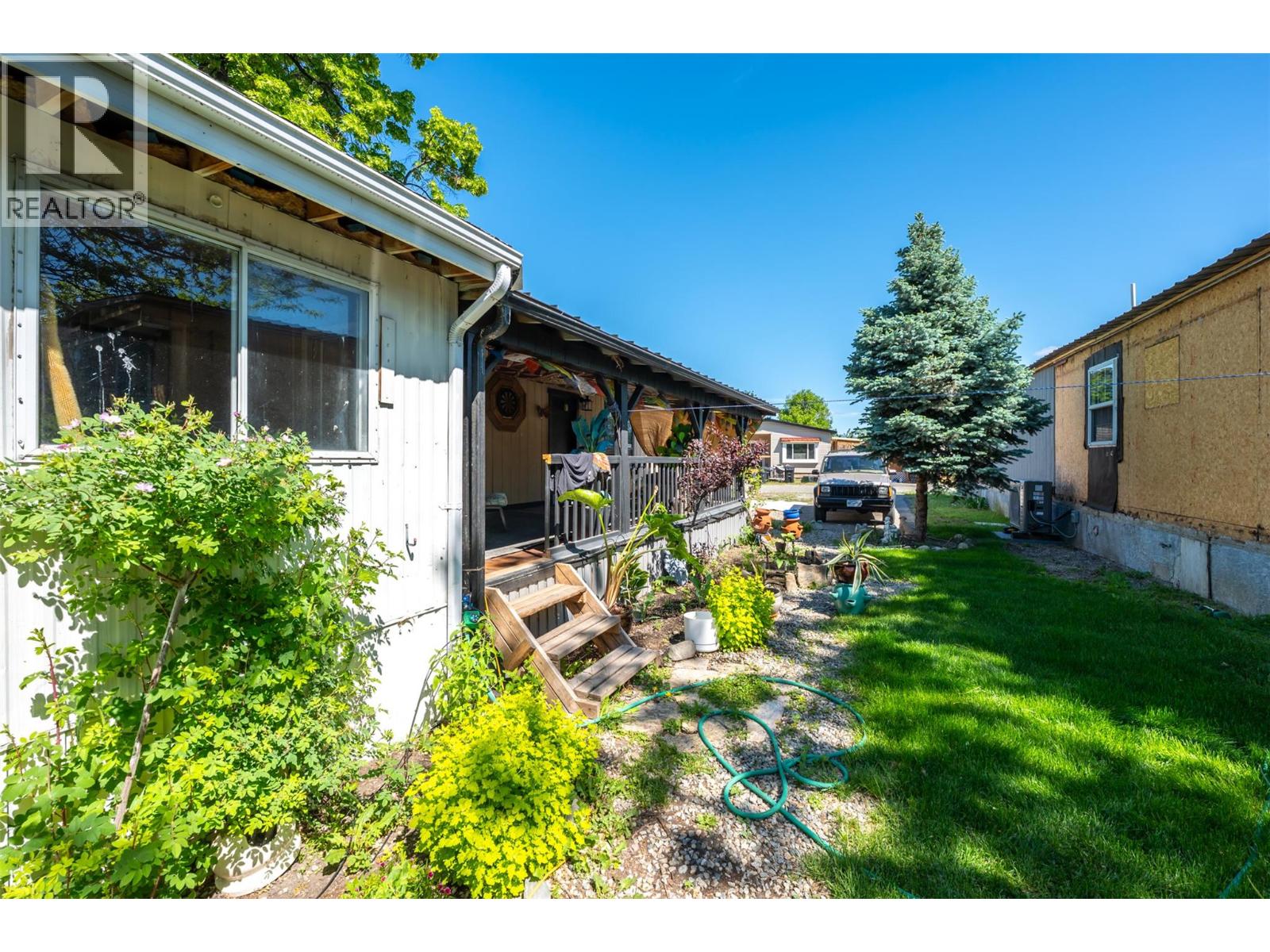 #21 3999 Skaha Lake Road - 8