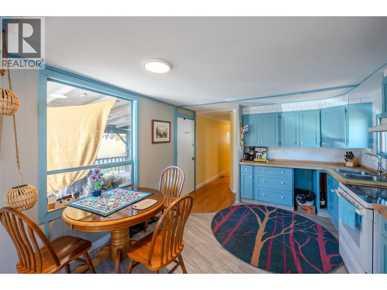 #21 3999 Skaha Lake Road - 15