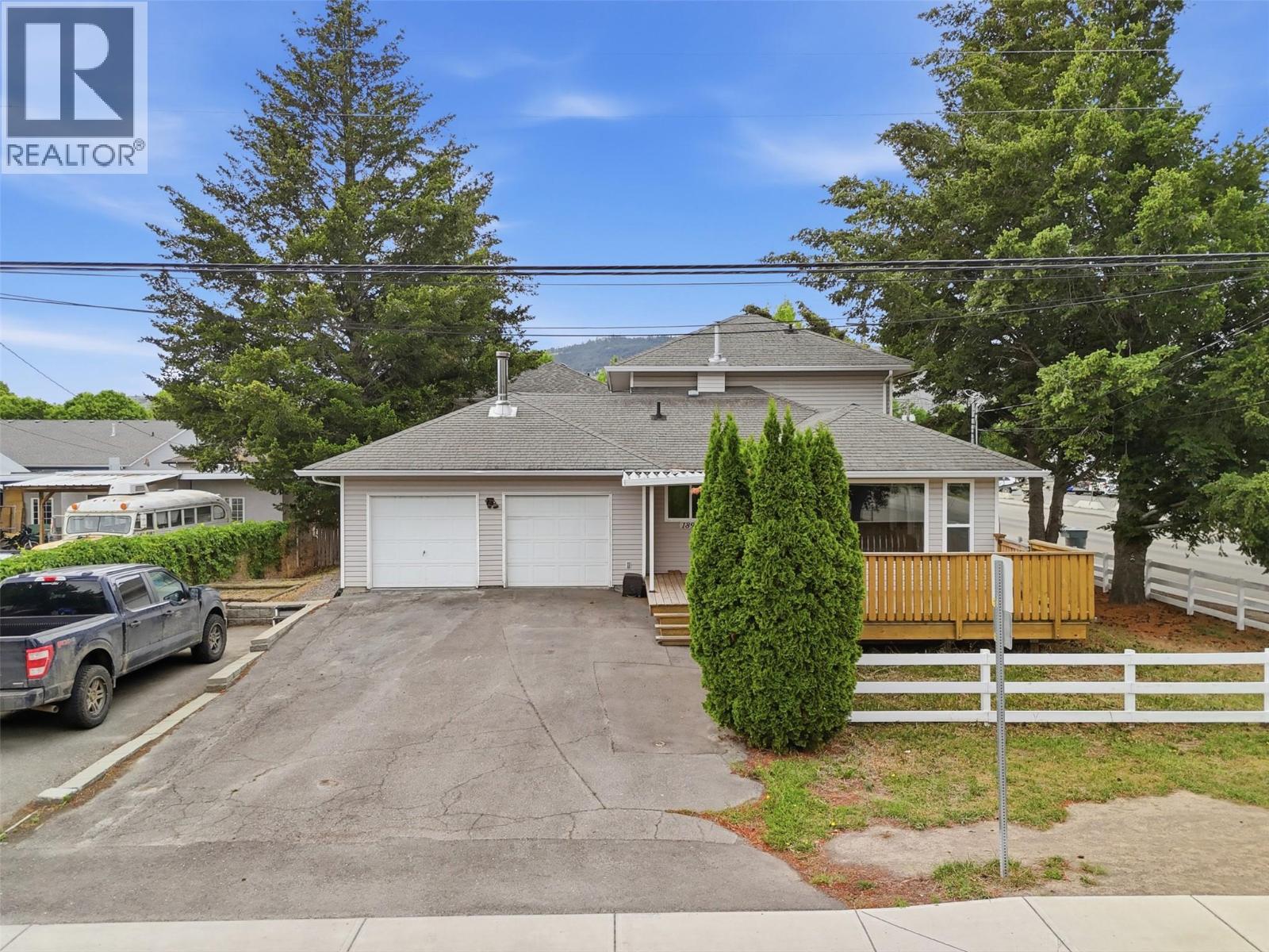 1897 Fleetwood Avenue - Image 2