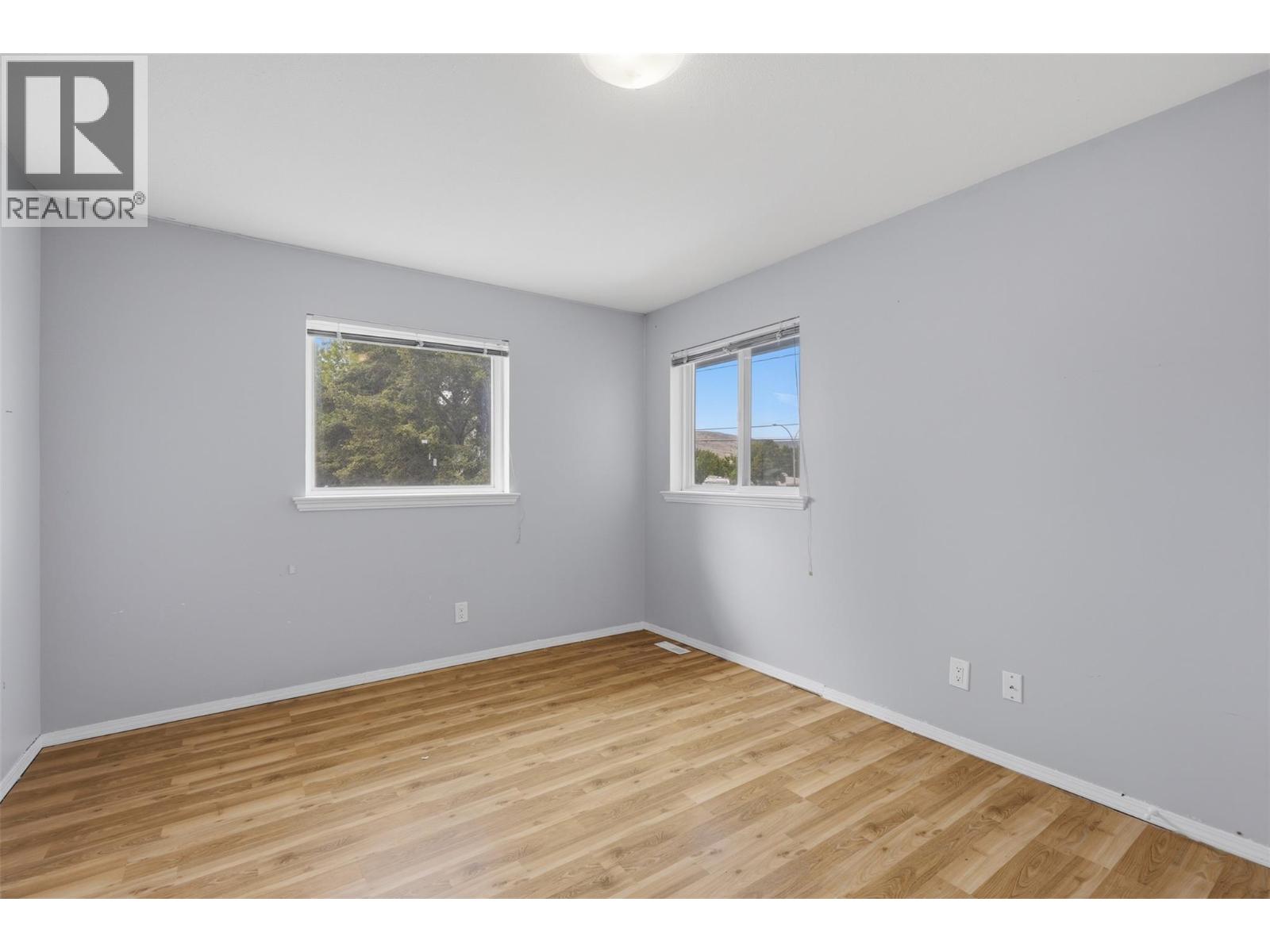 1897 Fleetwood Avenue - 29