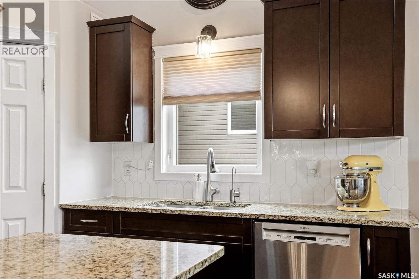 517 Palmer CRESCENT — photo 18