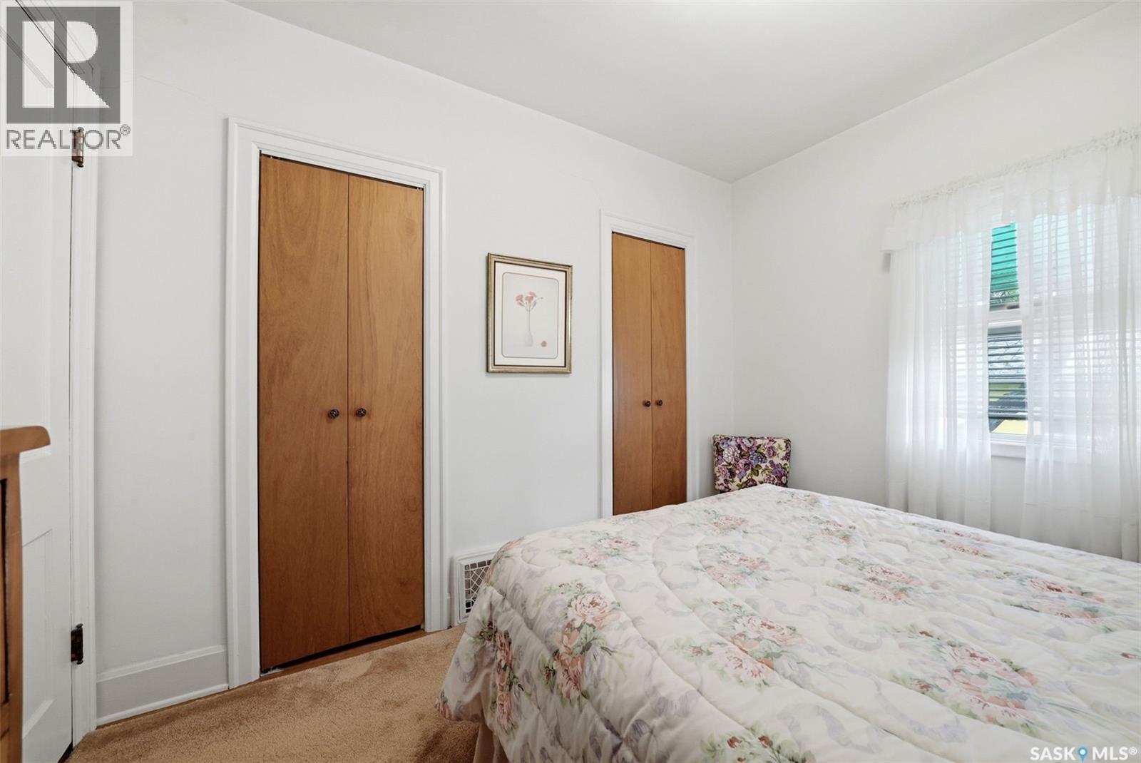 2178 Princess STREET — photo 19