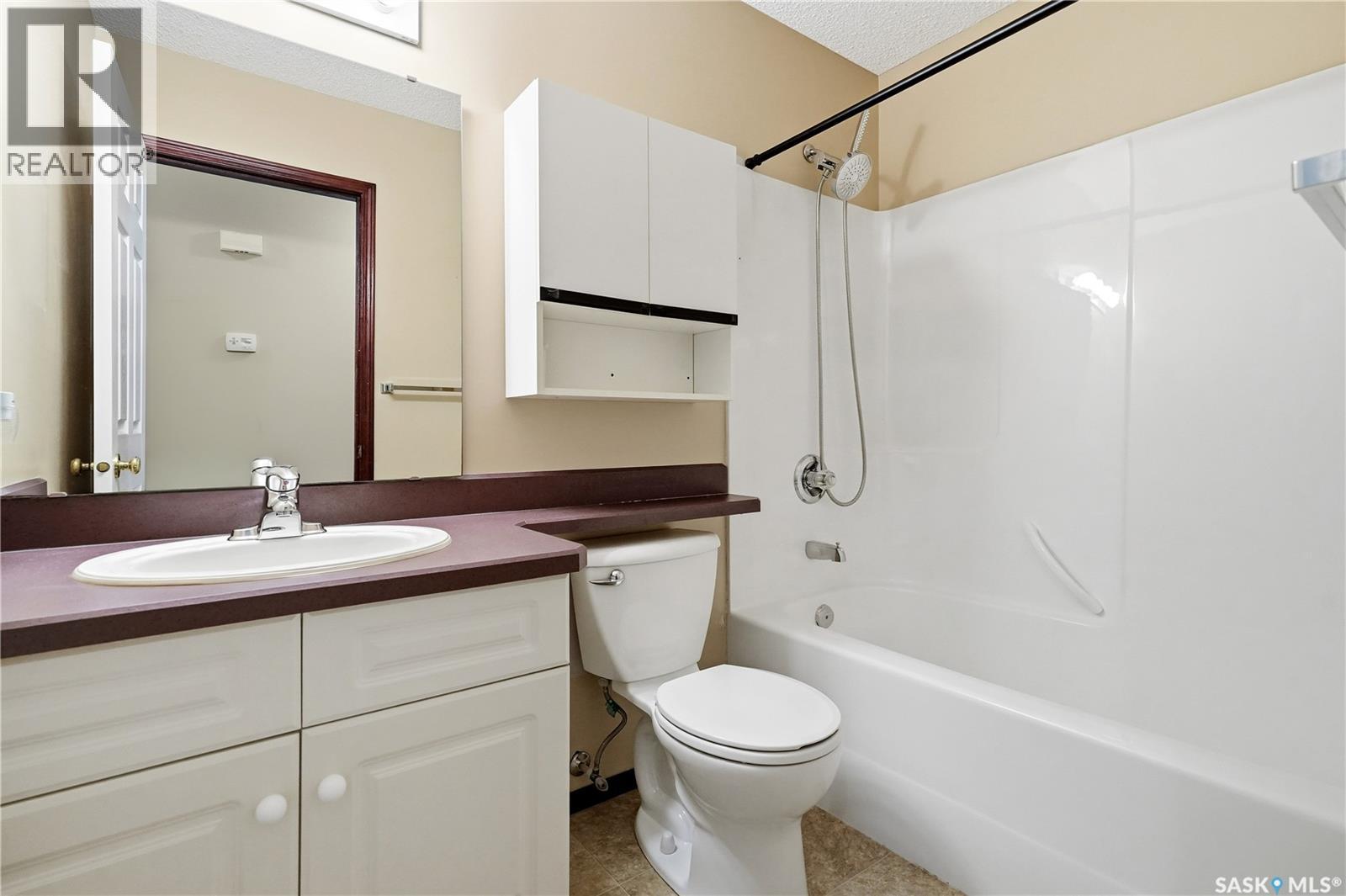 3676 Bishop CRESCENT E — photo 26
