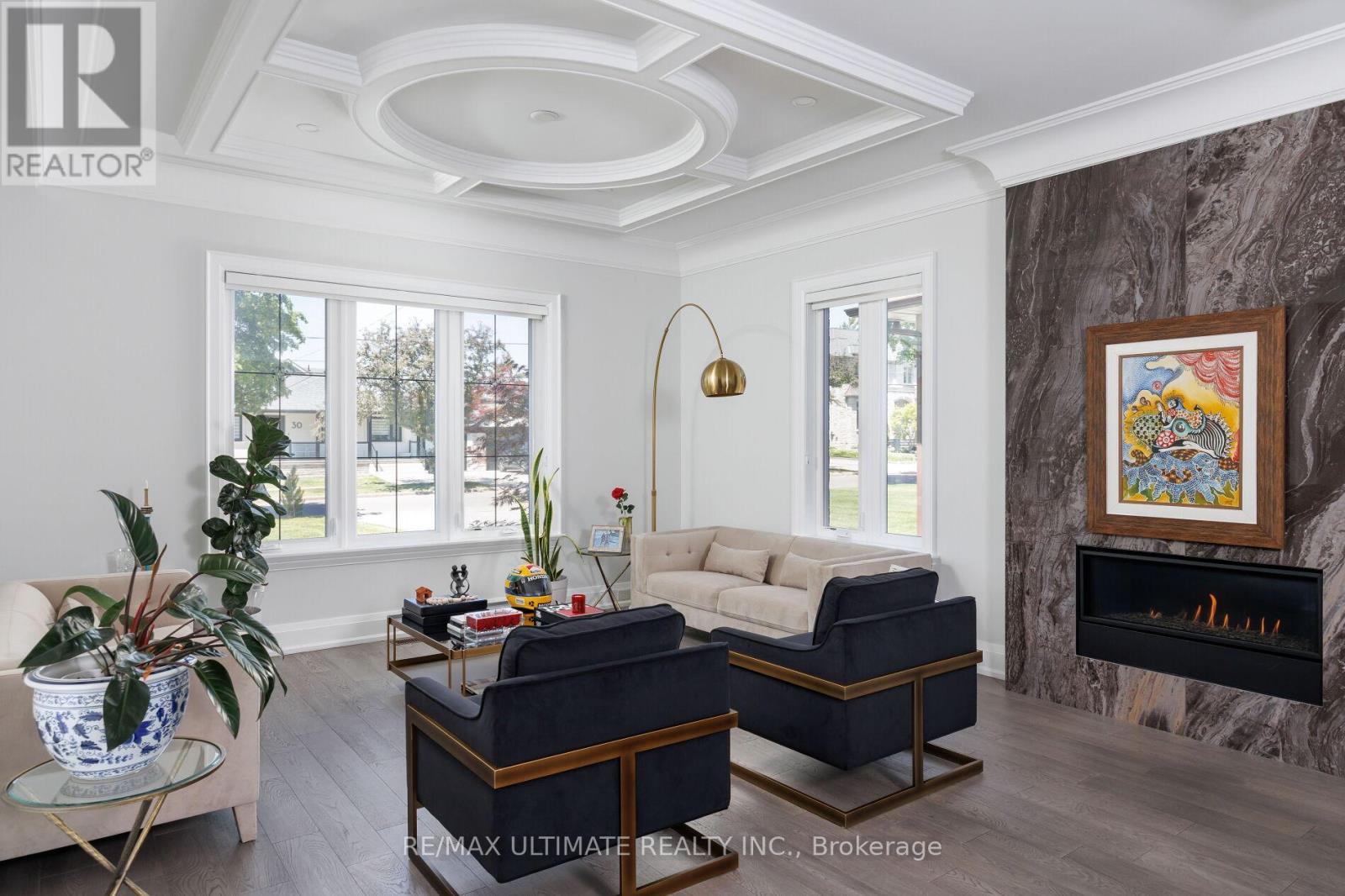 33 DORSEY DRIVE - 10