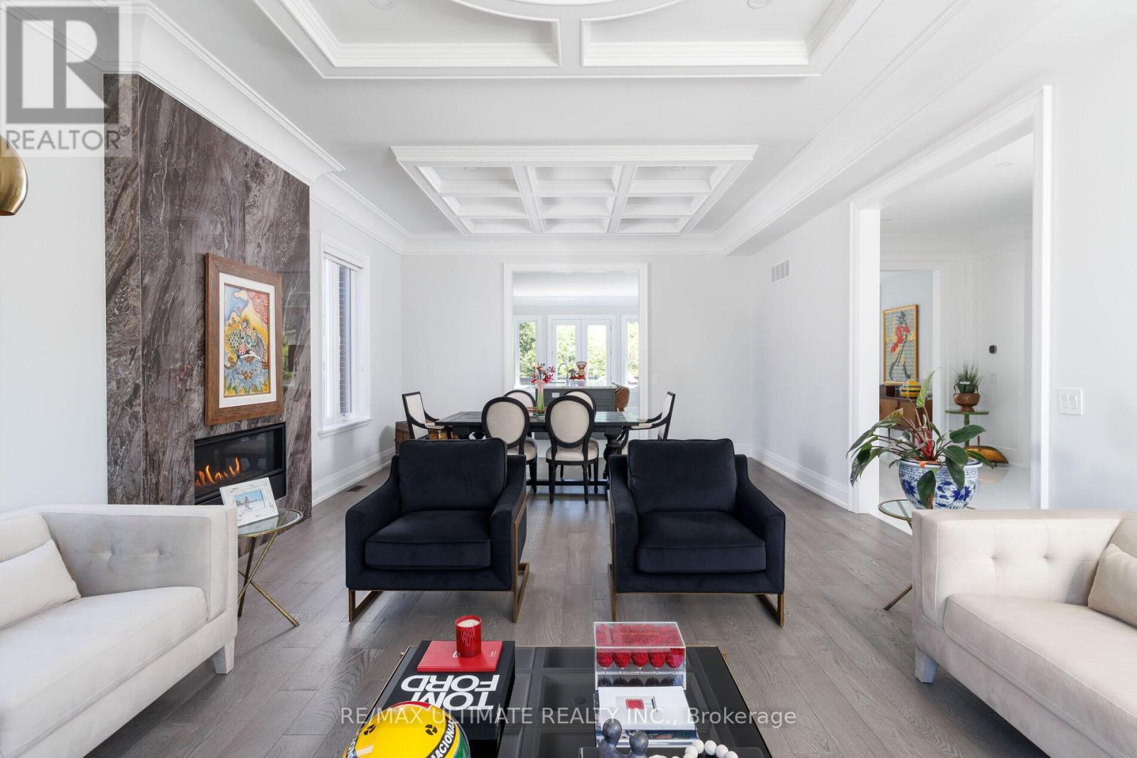 33 DORSEY DRIVE - 12