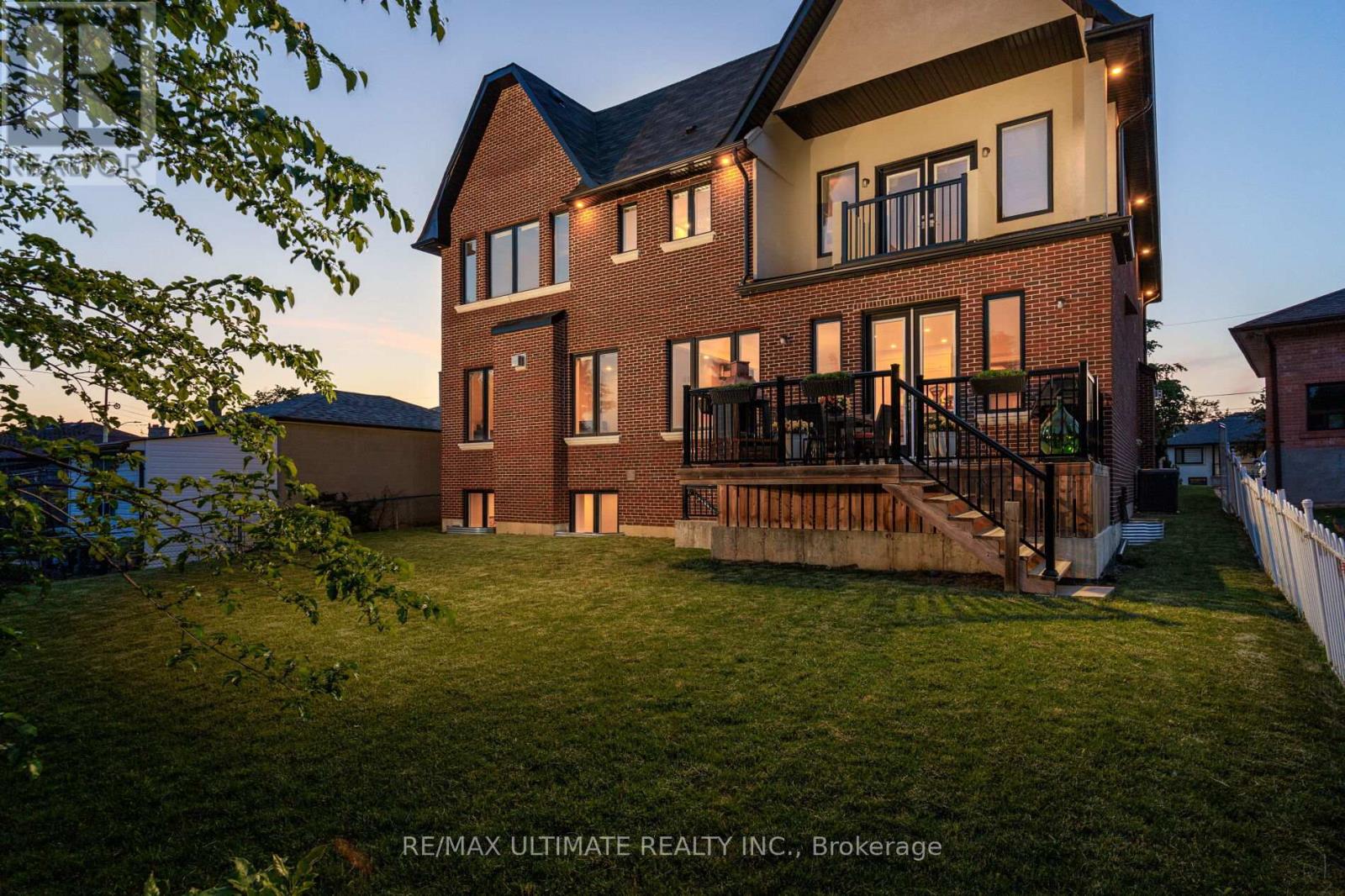 33 DORSEY DRIVE - 4