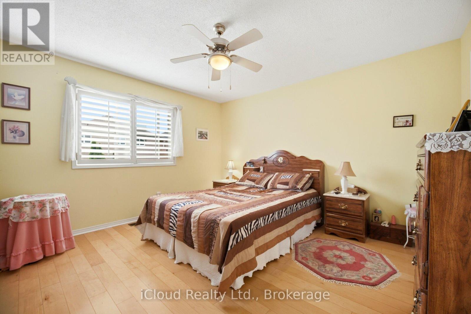 6332 GLEN MEADOWS ROAD - 23