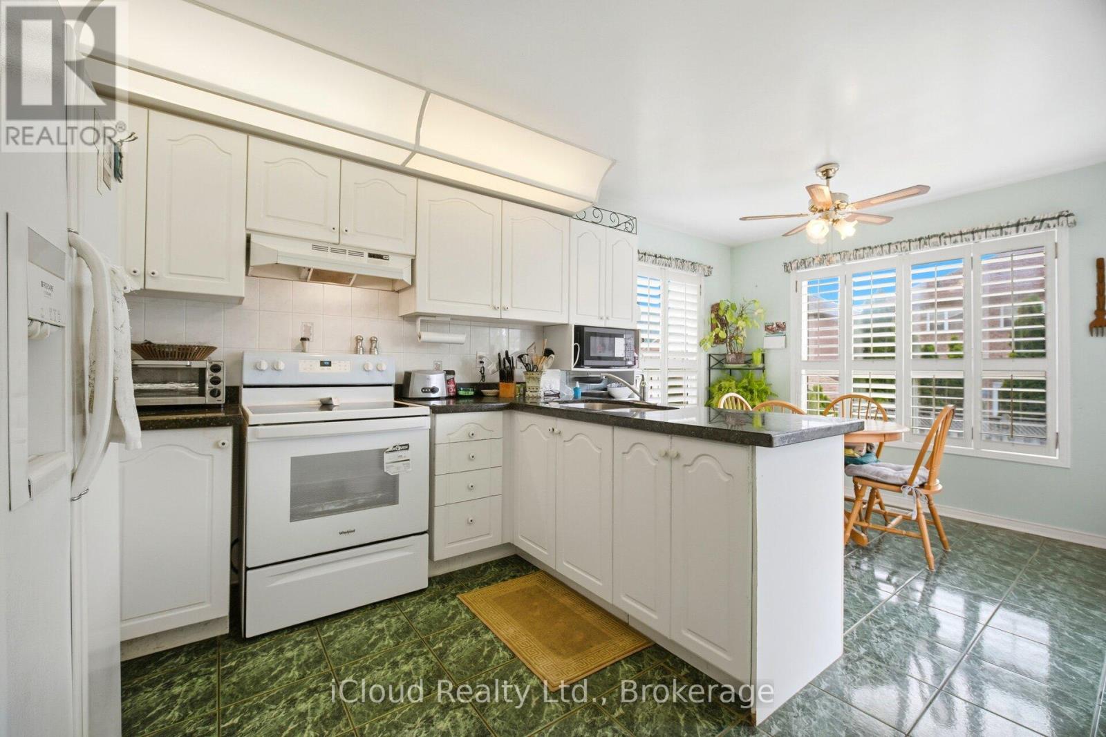 6332 GLEN MEADOWS ROAD - 19