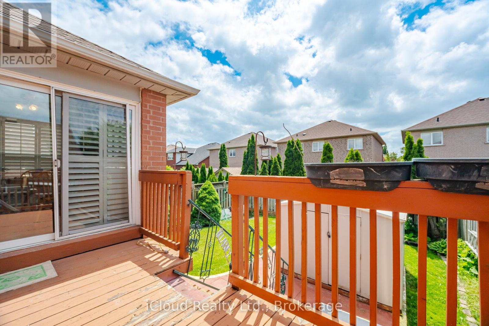 6332 GLEN MEADOWS ROAD - 43