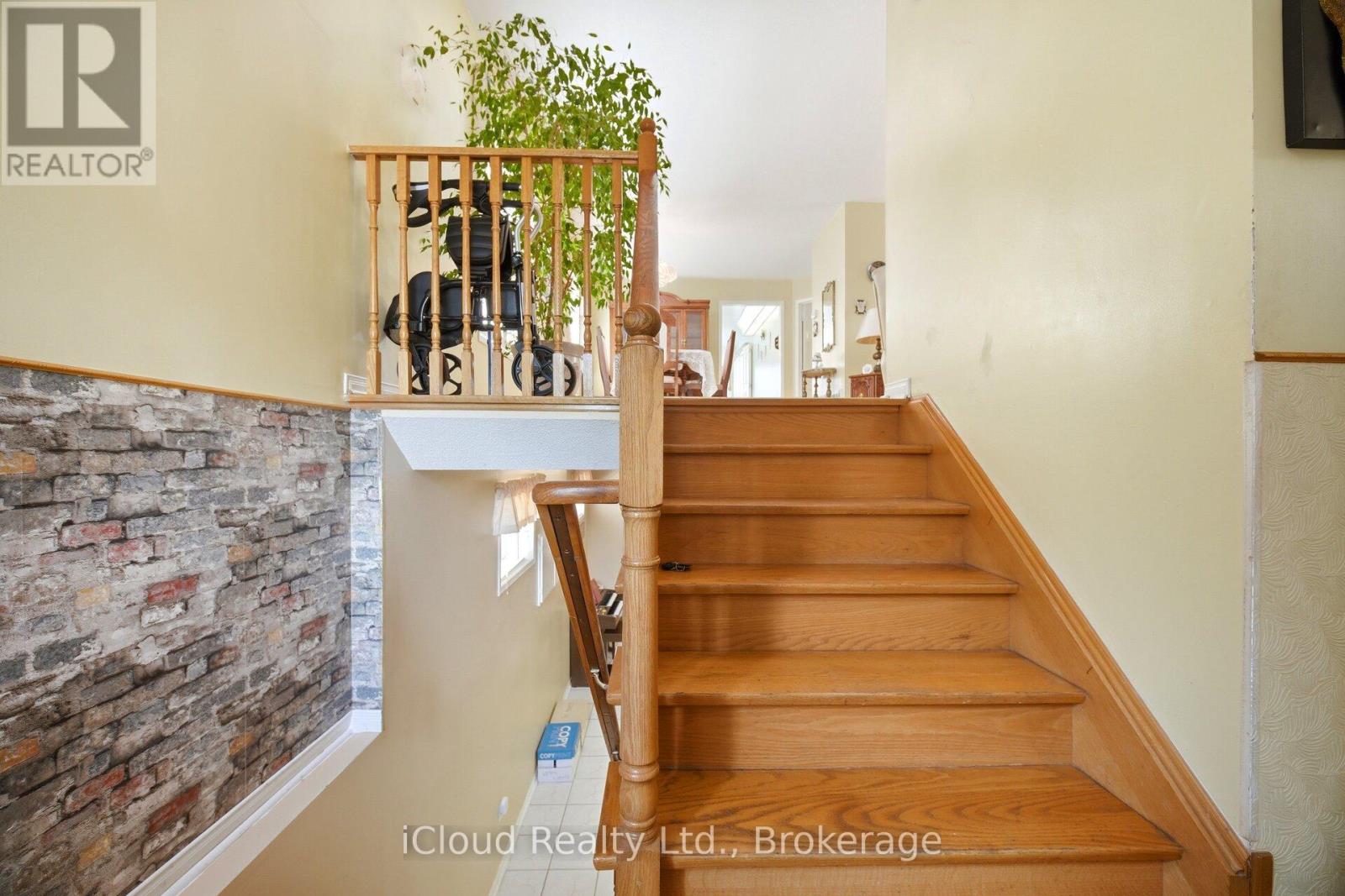 6332 GLEN MEADOWS ROAD - 8