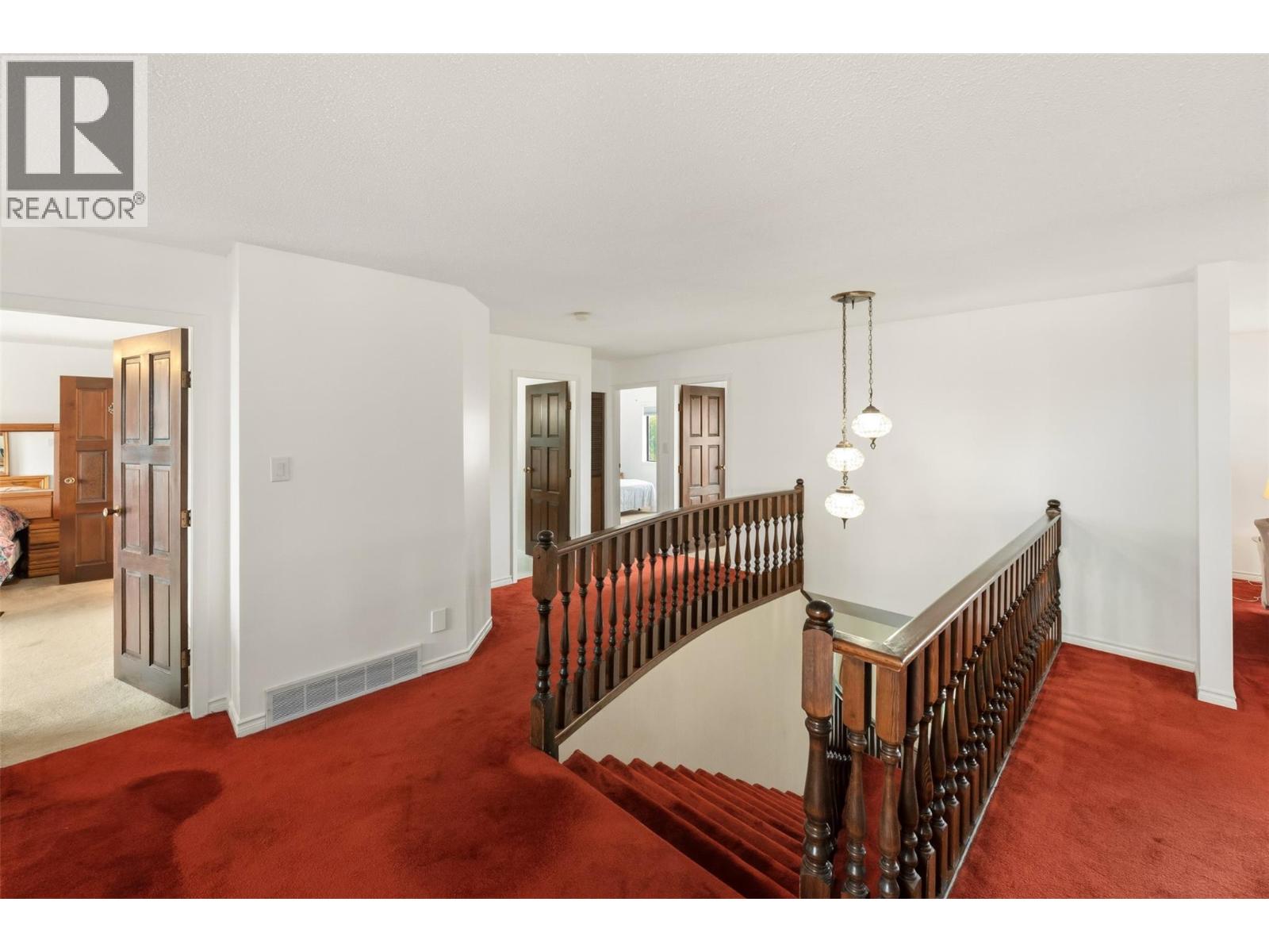 174 Adamson Court - 13