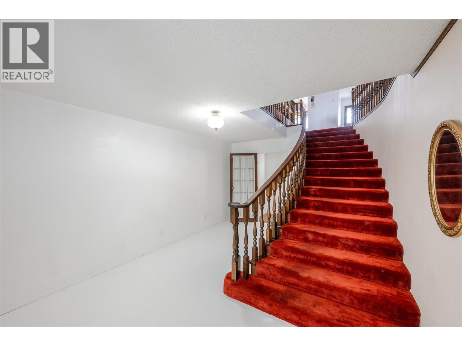 174 Adamson Court - 21