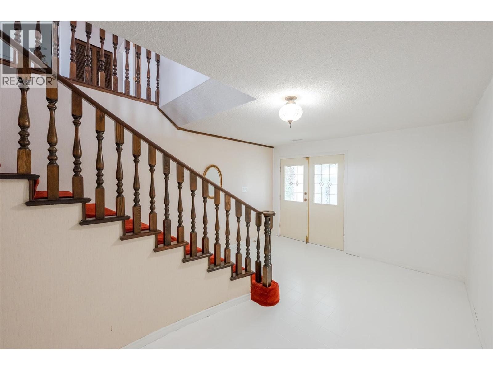 174 Adamson Court - 22