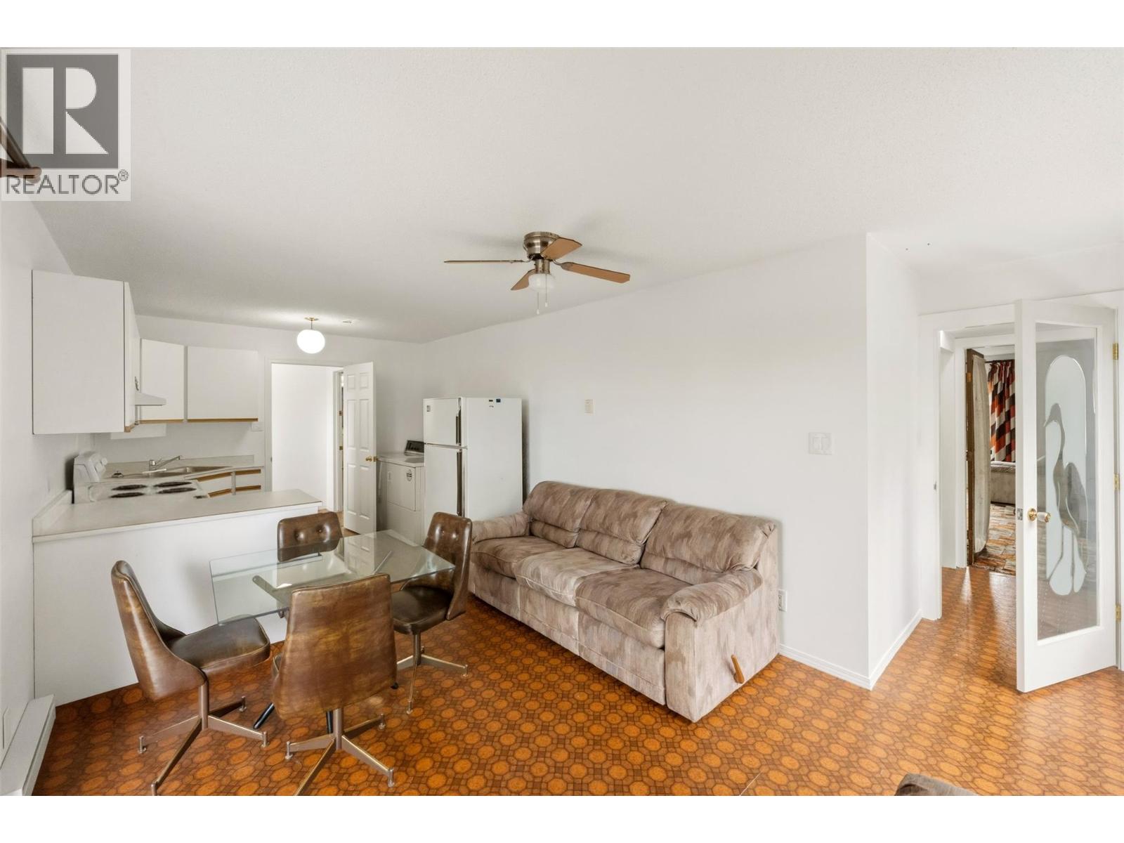 174 Adamson Court - 26