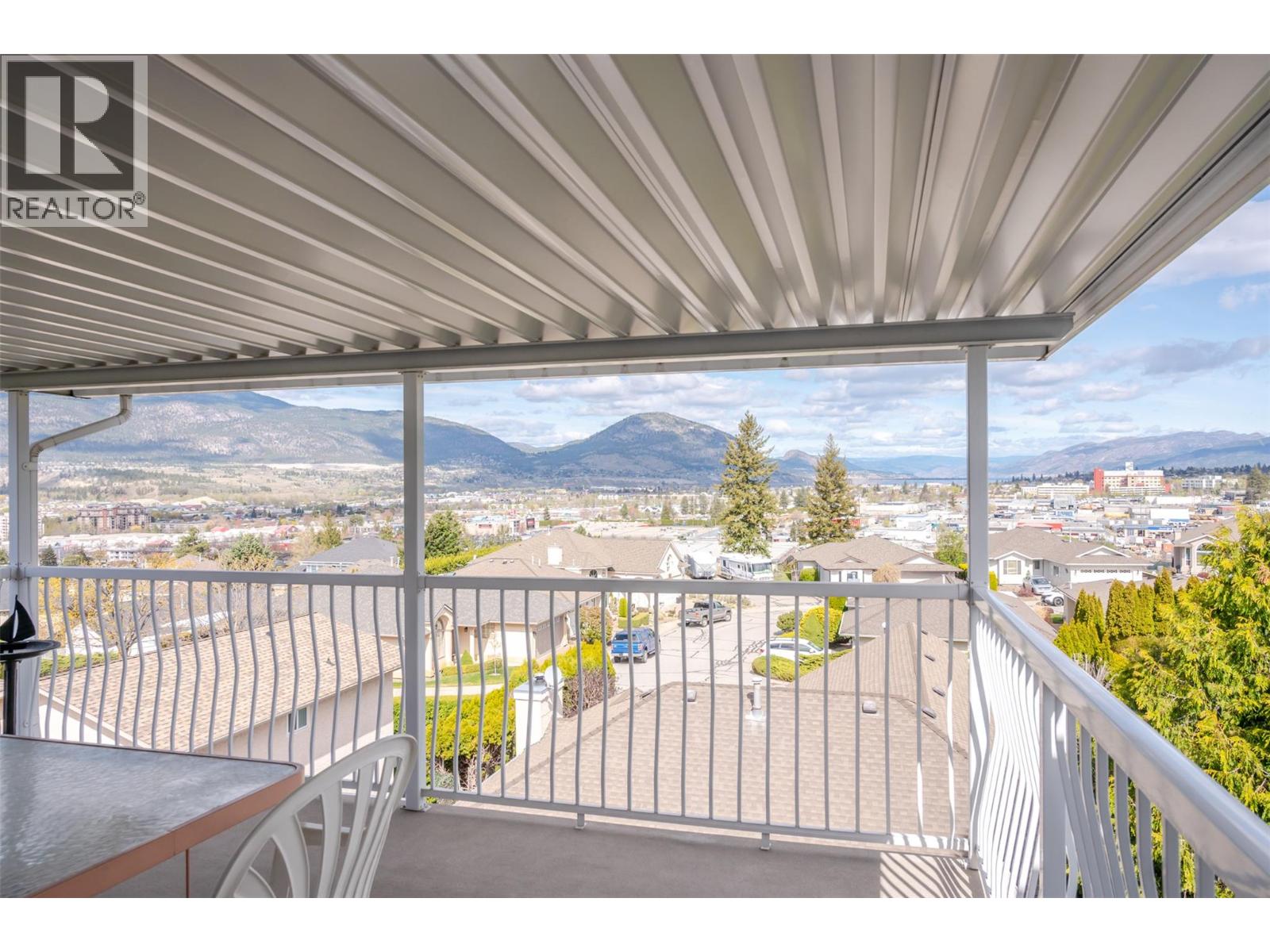 174 Adamson Court - 34