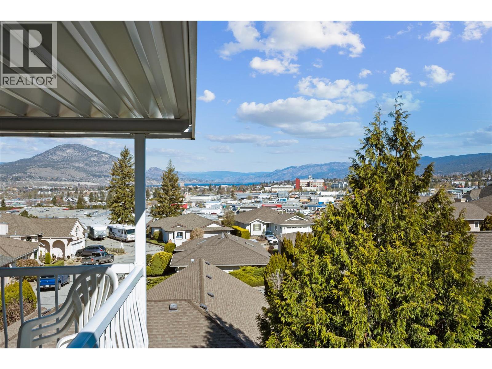 174 Adamson Court - 36