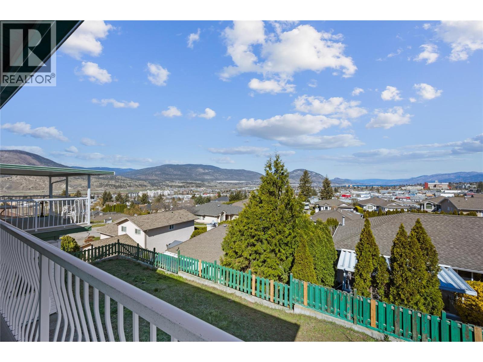 174 Adamson Court - 37