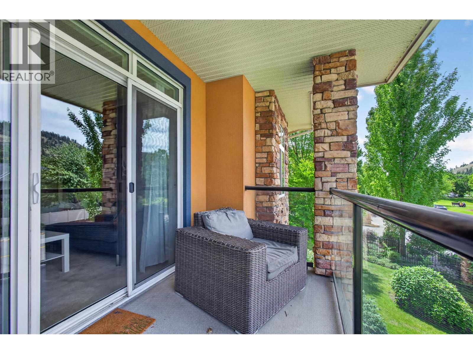 #206 305 Whitman Road - 15