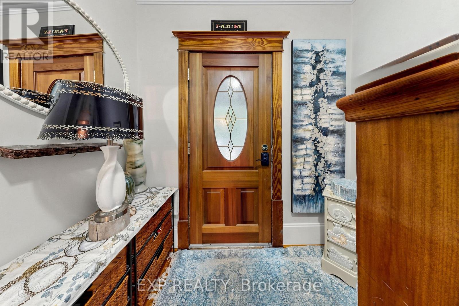 28 SIMCOE STREET - 14