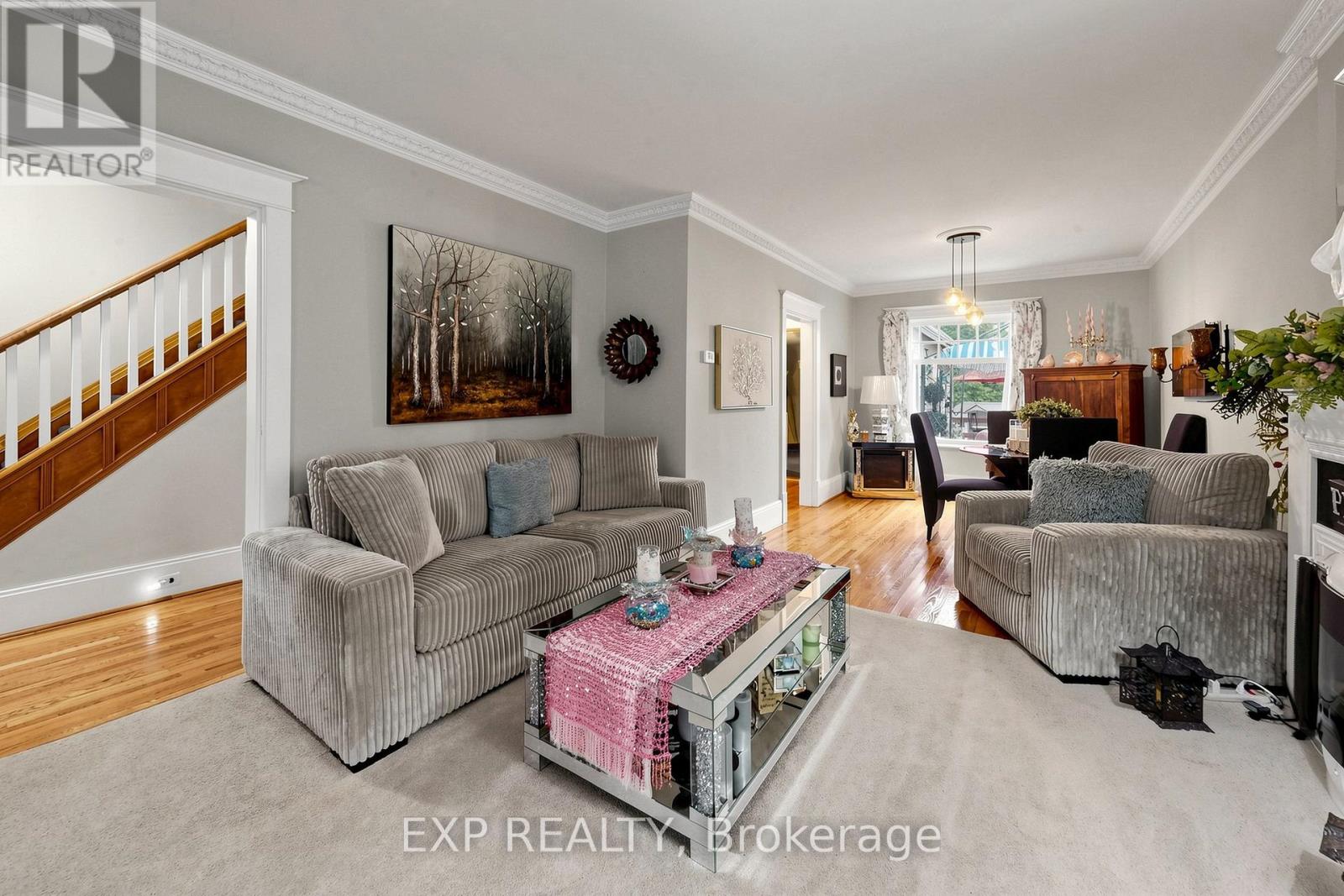 28 SIMCOE STREET - 8