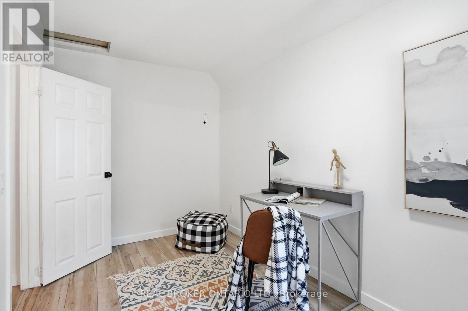 66 MARS AVENUE - 21