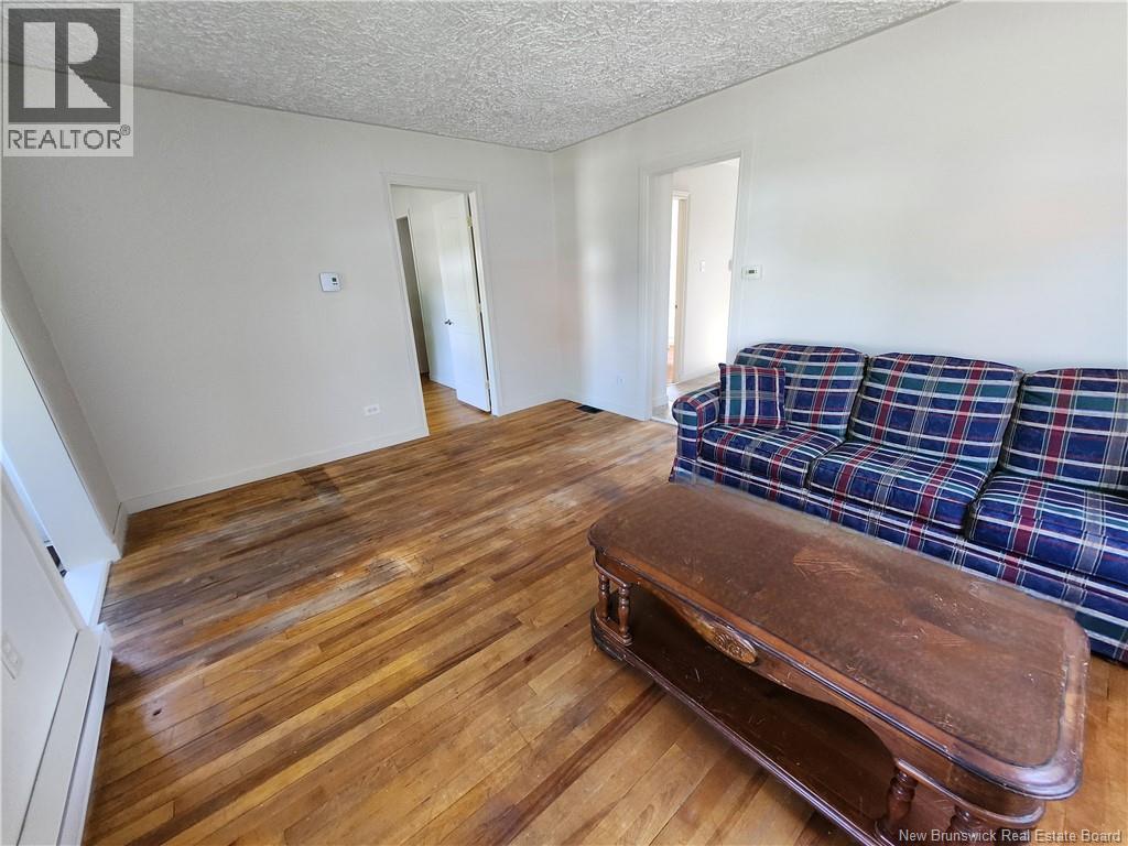 10 Copp Street - 12