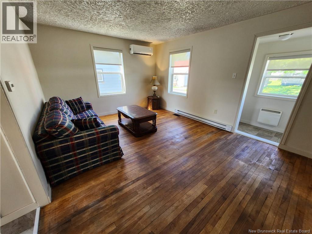 10 Copp Street - 14