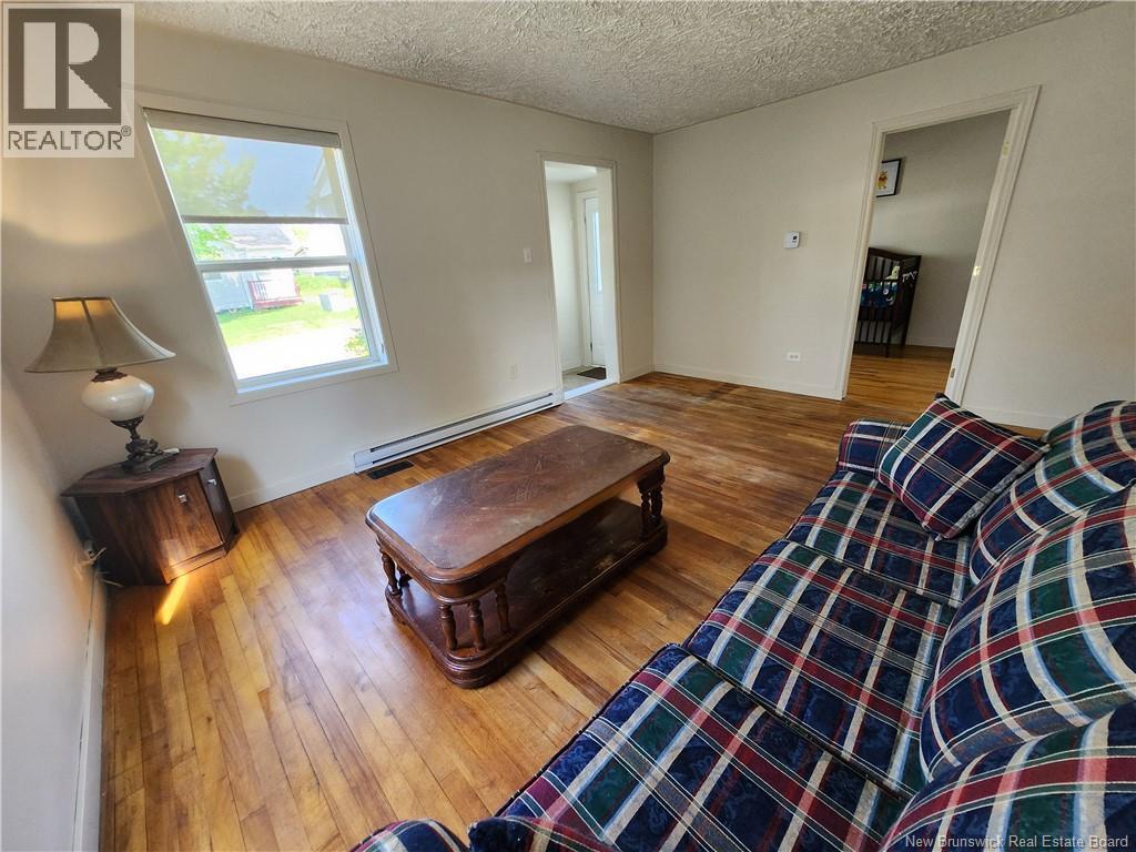 10 Copp Street - 13