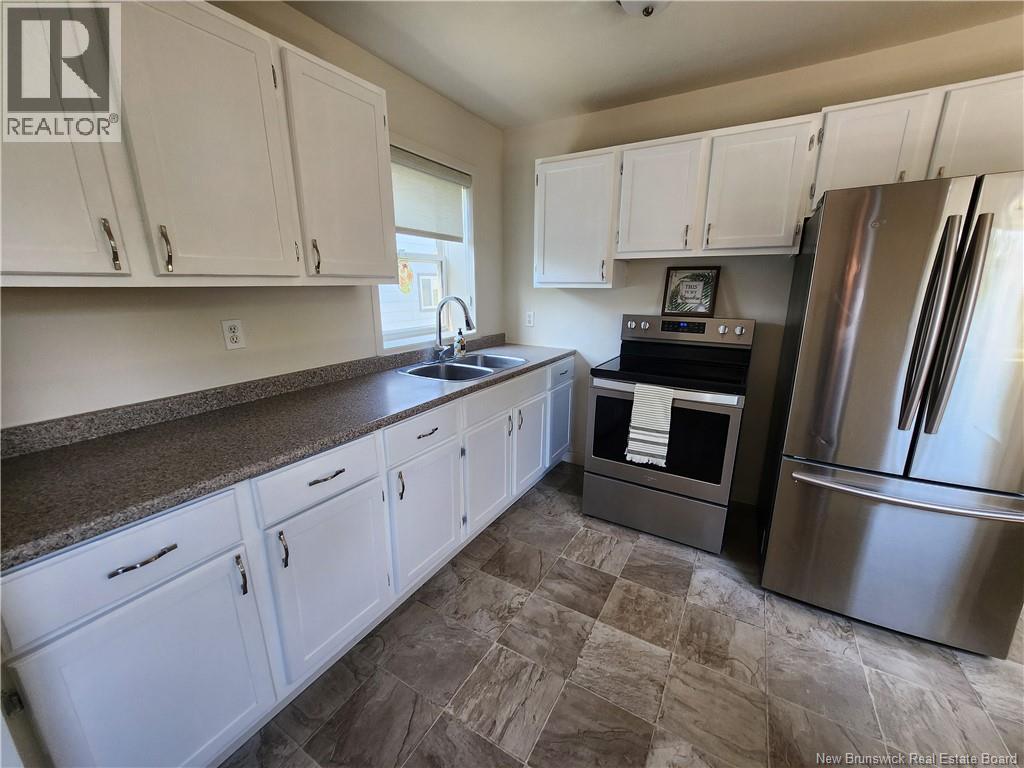 10 Copp Street - 15