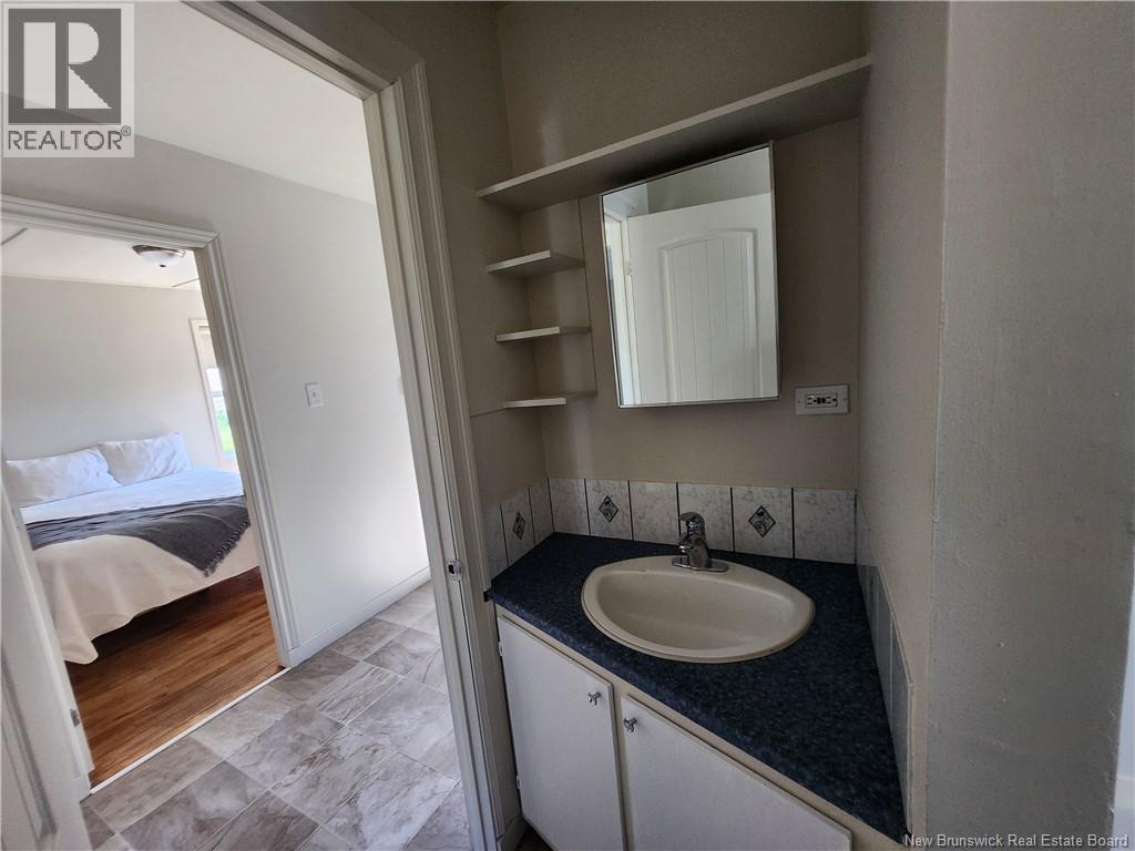 10 Copp Street - 26