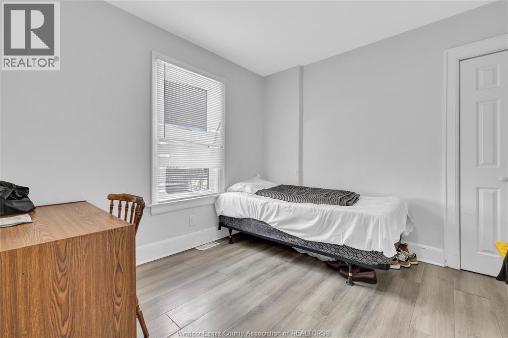 3497 PETER STREET - 11