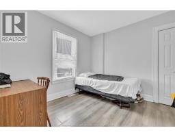 Bedroom - 3497 Peter Street, Windsor, ON N9C1J4 Photo 11