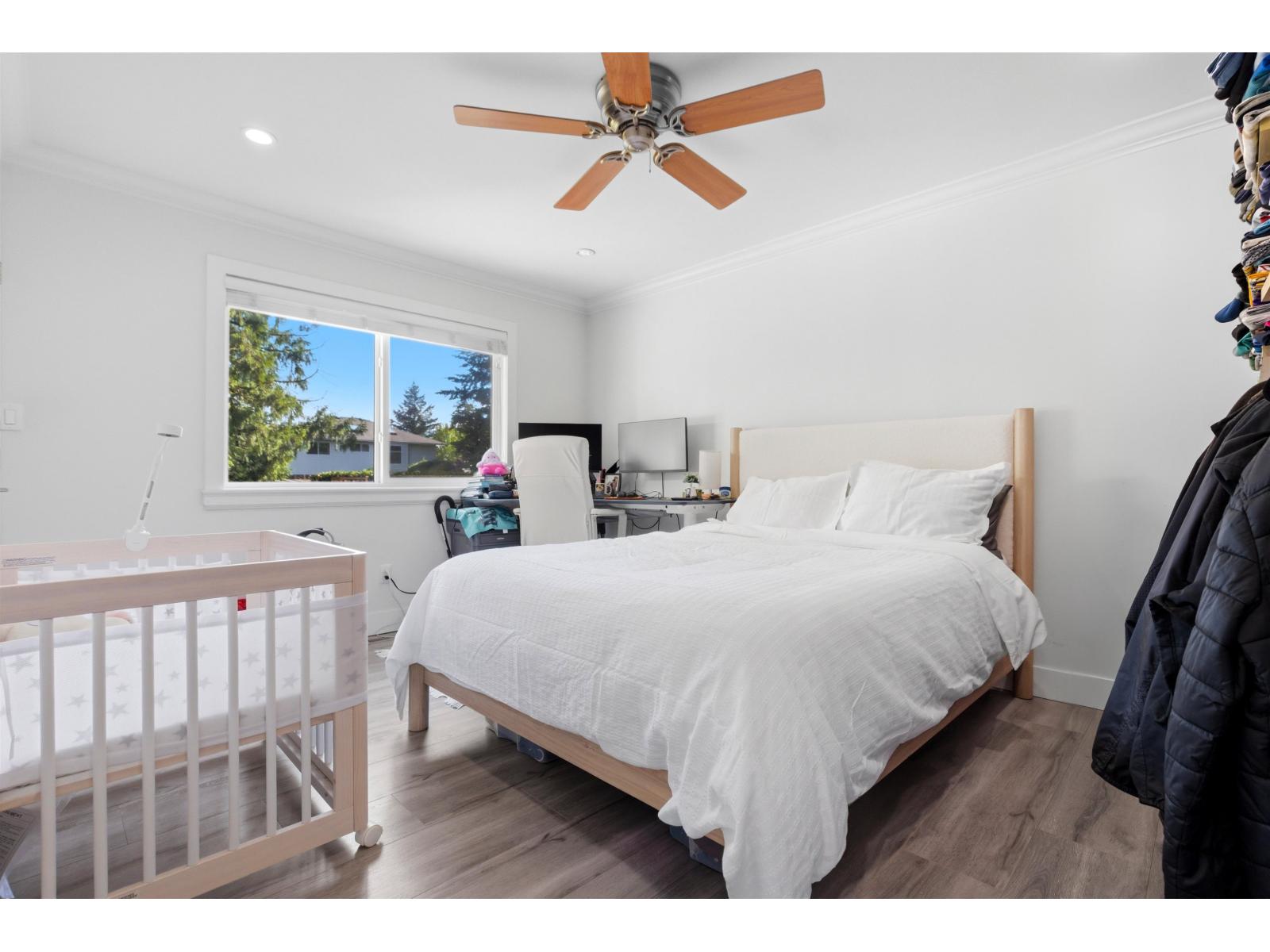 6 Bed, 3 Bath House for Sale in Surrey – 18238 58B AVENUE, Surrey – MLS# R3133679 - Image 22