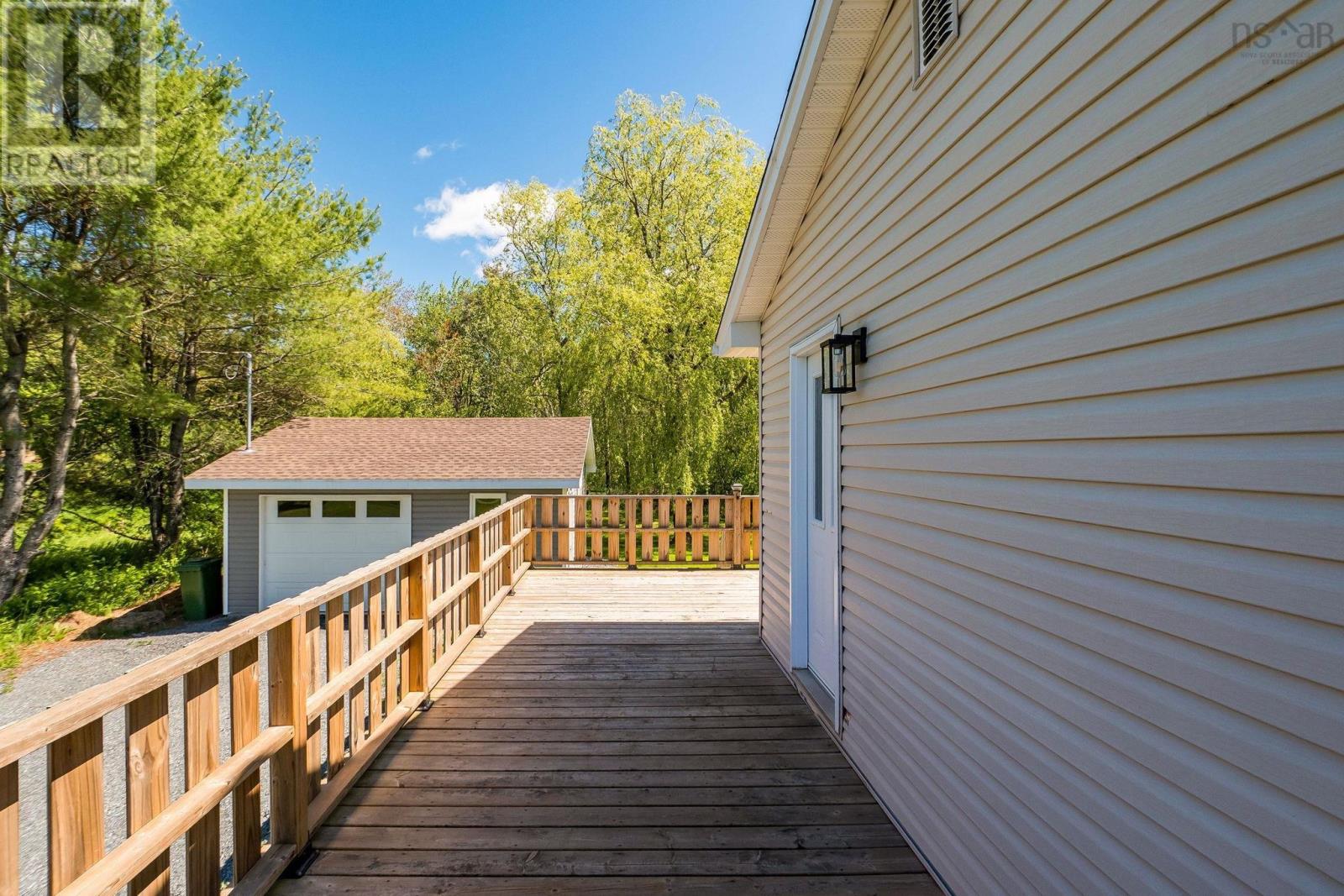 Property 37 of 43 of 112 Dutch Settlement Road