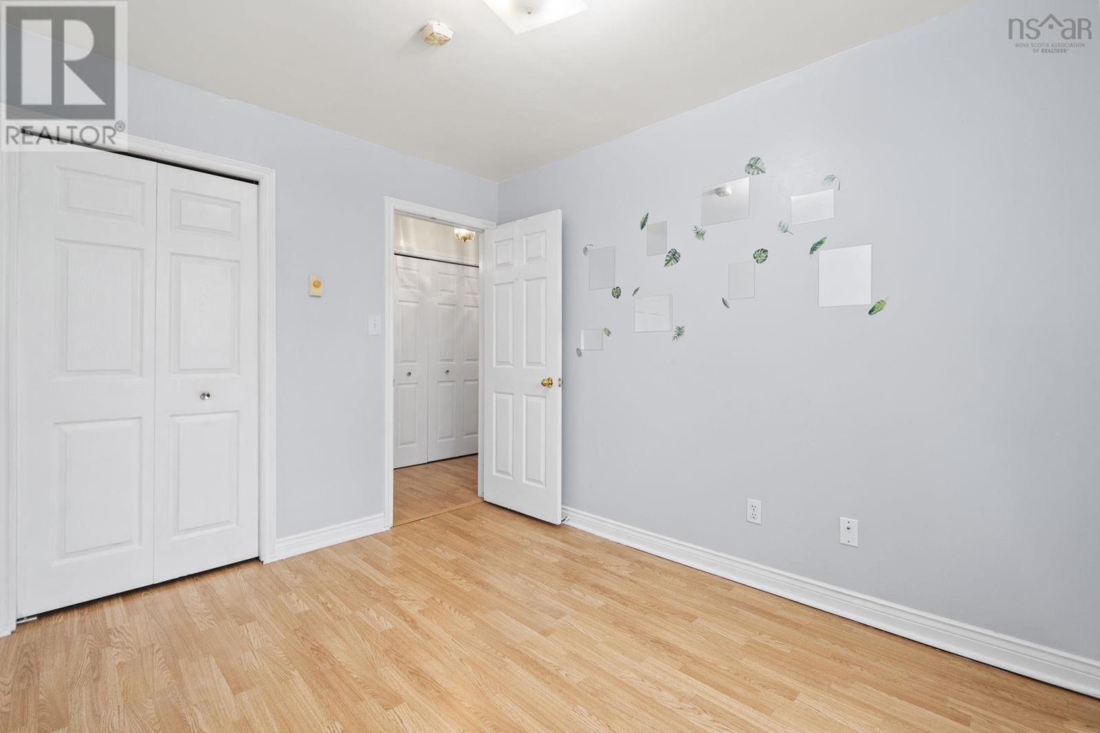 Property 8 of 34 of 31 Sophia Crescent