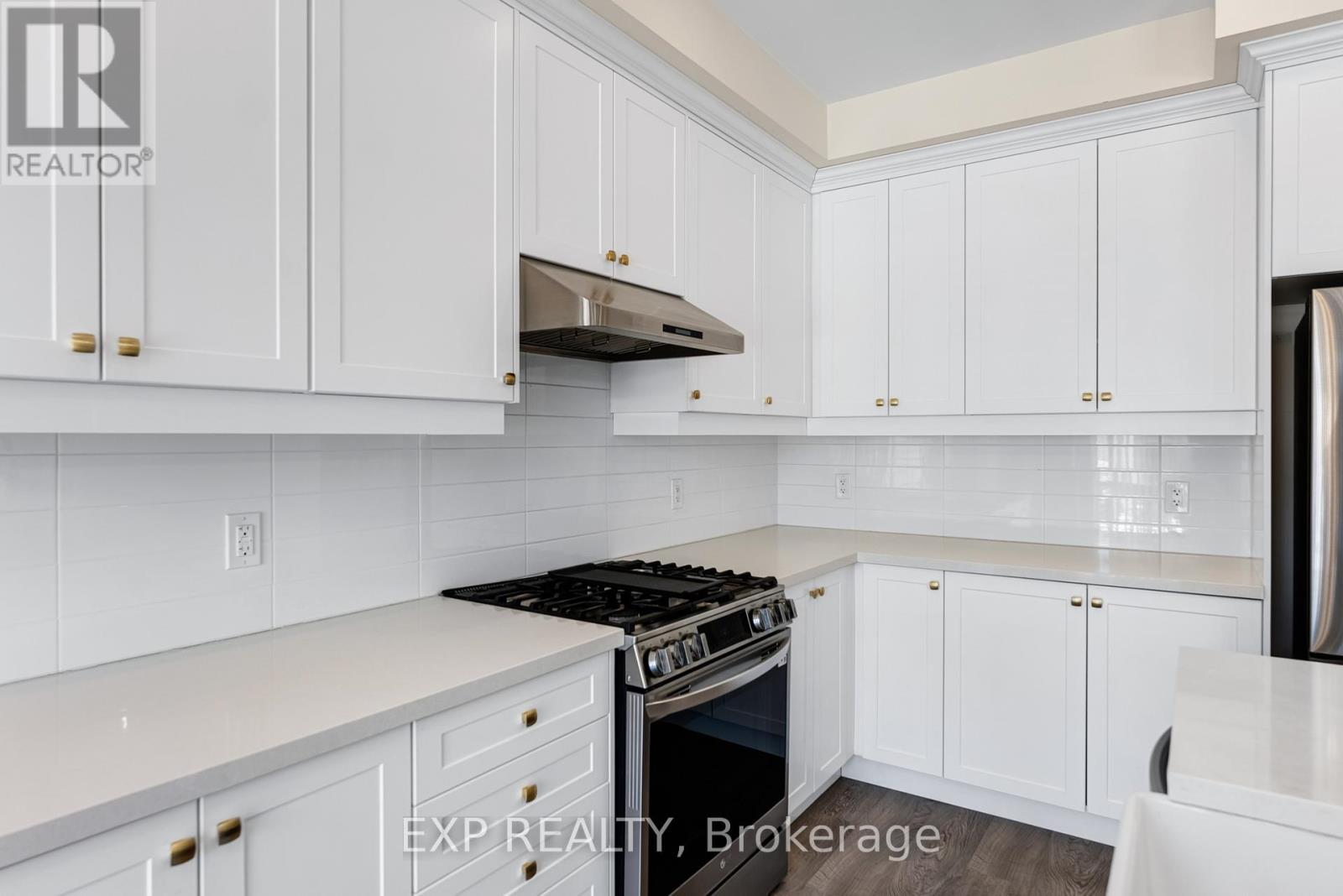 20 DAFFODIL ROAD - 11