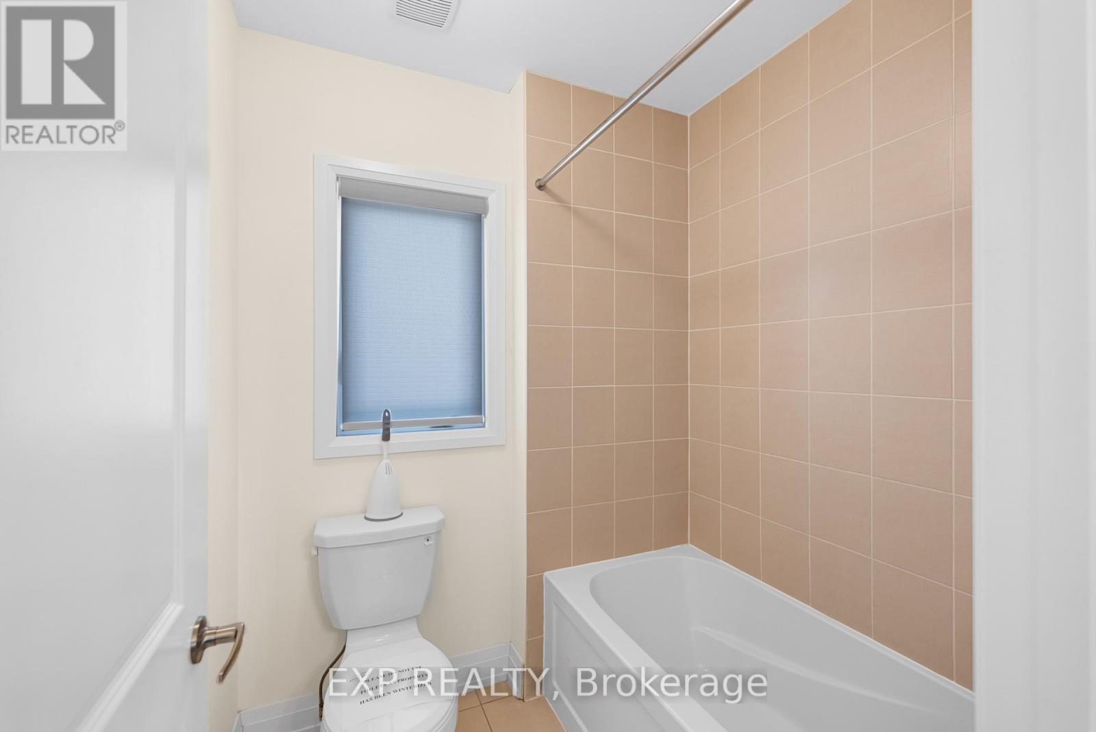 20 DAFFODIL ROAD - 35