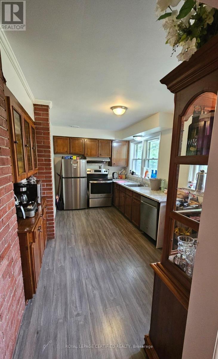 1373 HIXON STREET - 17