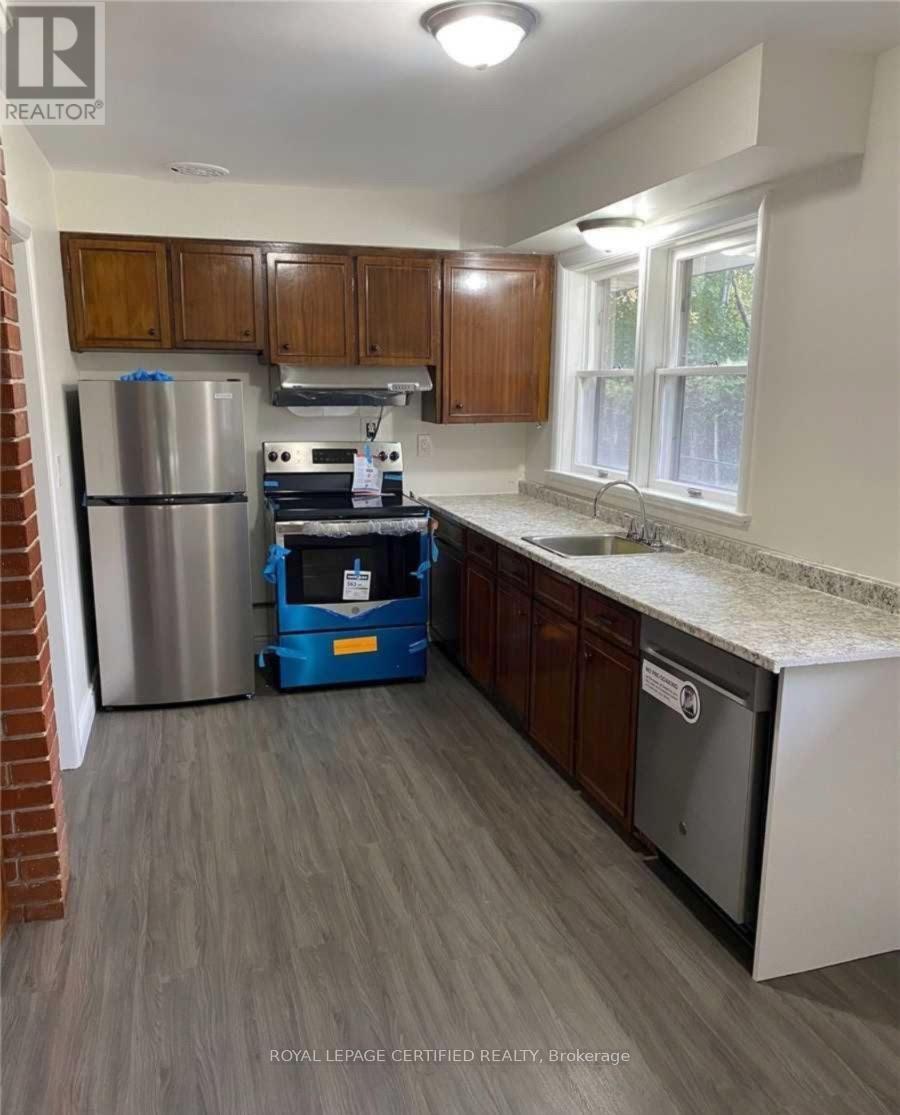 1373 HIXON STREET - 21