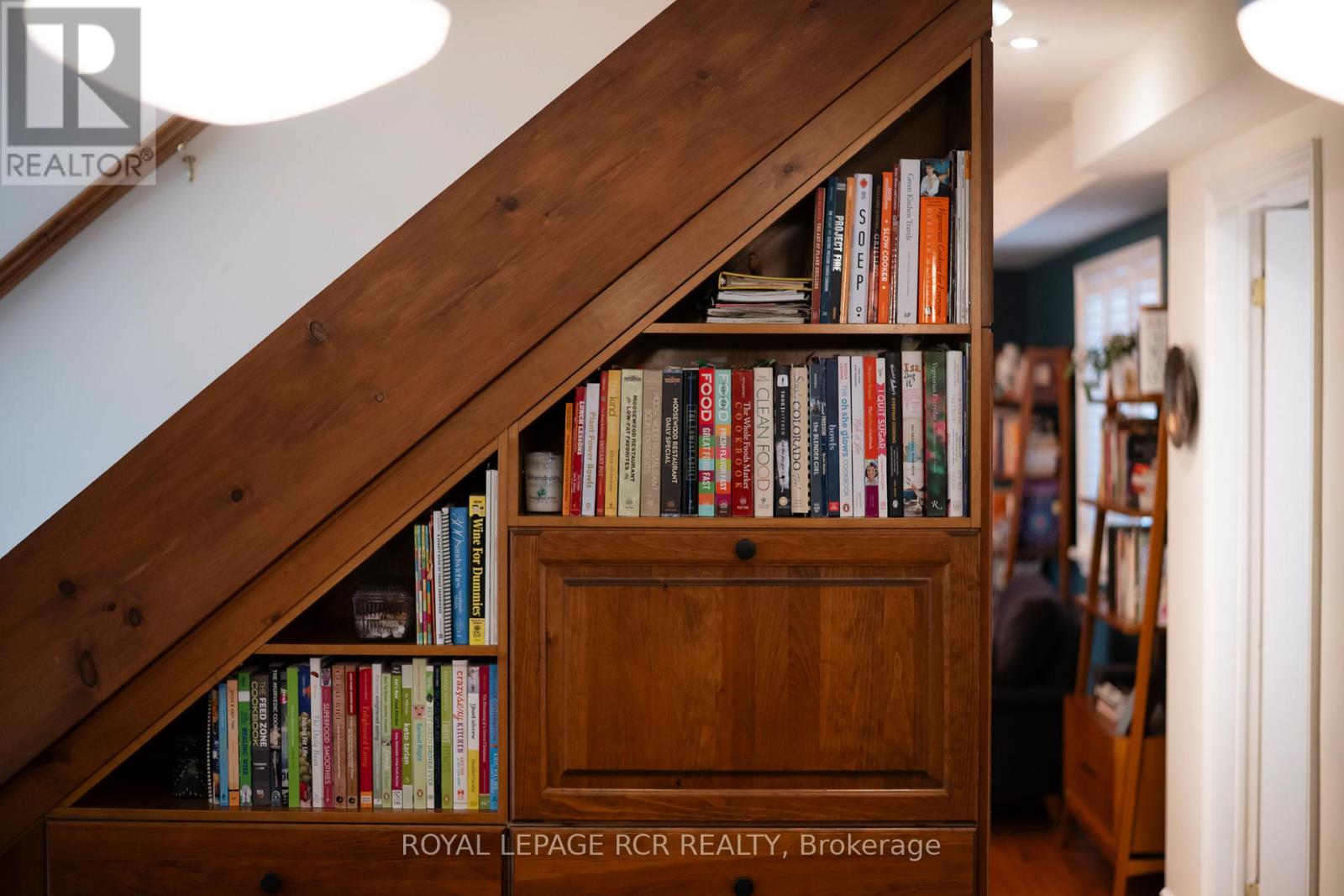 145 ALBERT STREET - 21