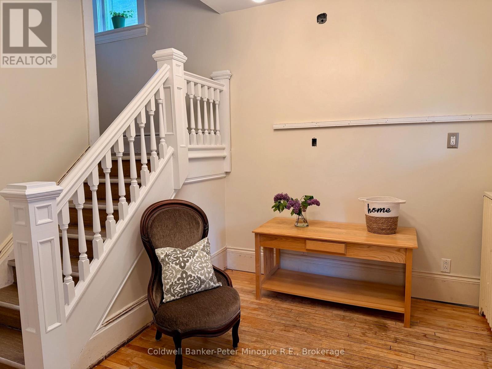 847 MCINTYRE STREET W - 6